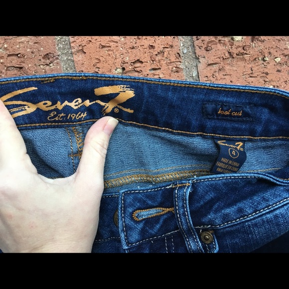 Seven jeans size 4 boot cut. NWOT. Beautiful - Picture 4 of 8